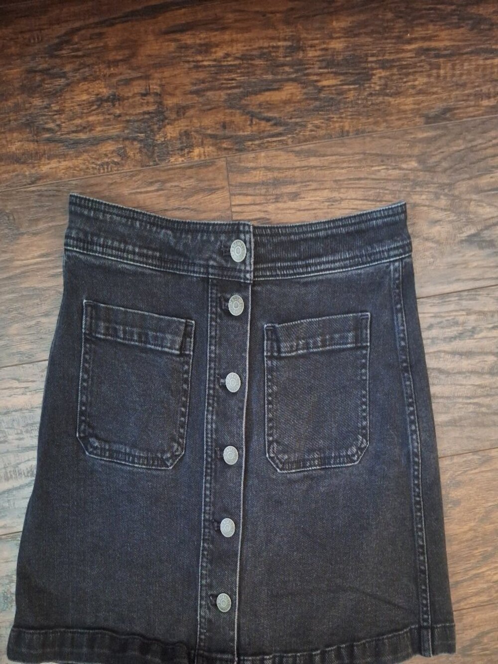 Madewell Black denim mini skirt with button-up front with pockets Size 6